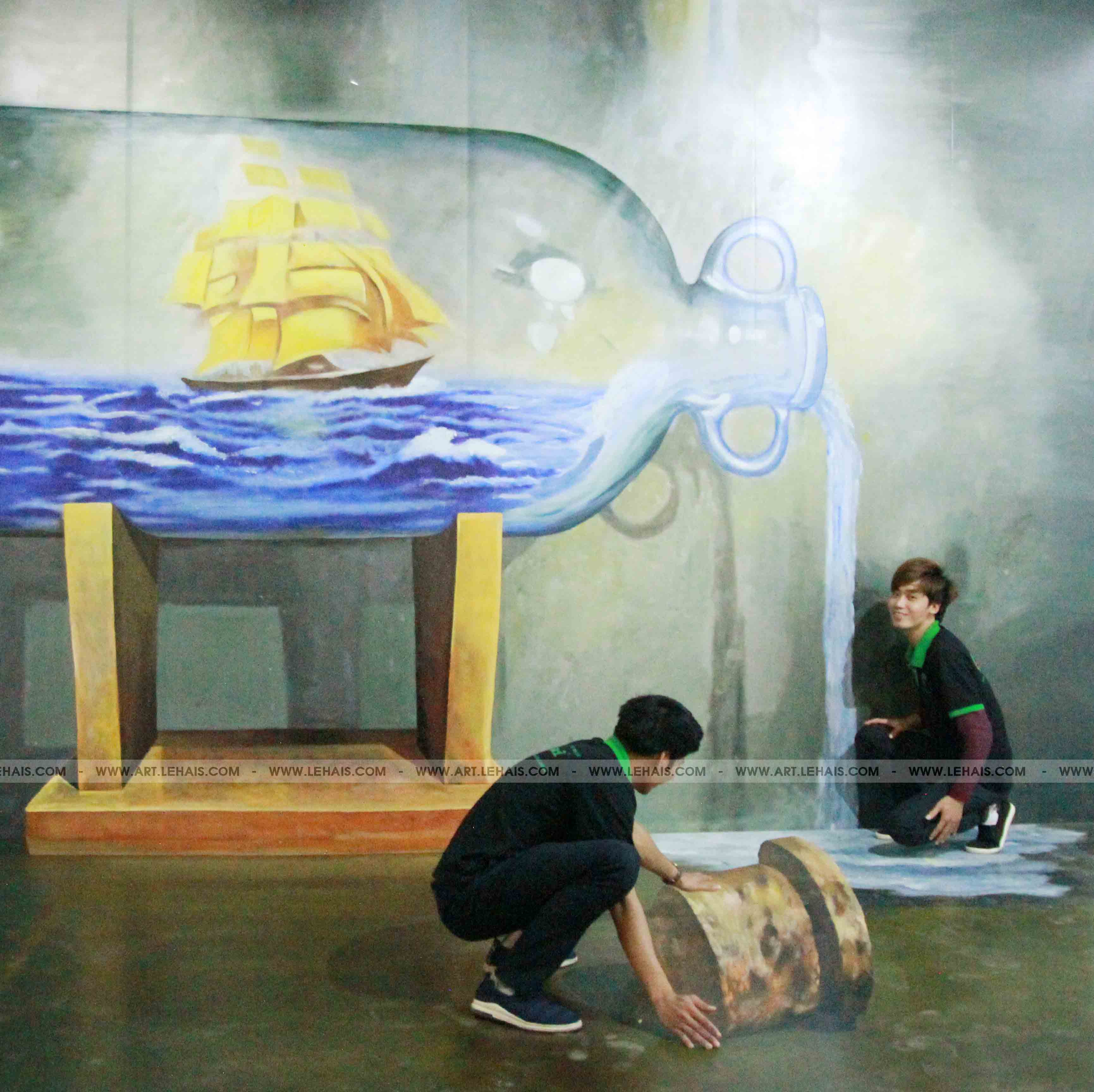 Vẽ tranh 3D tiêu đề "Bình Nước Thần Kì" tại Mipec Long Biên, Hà Nội - TT96LHAR