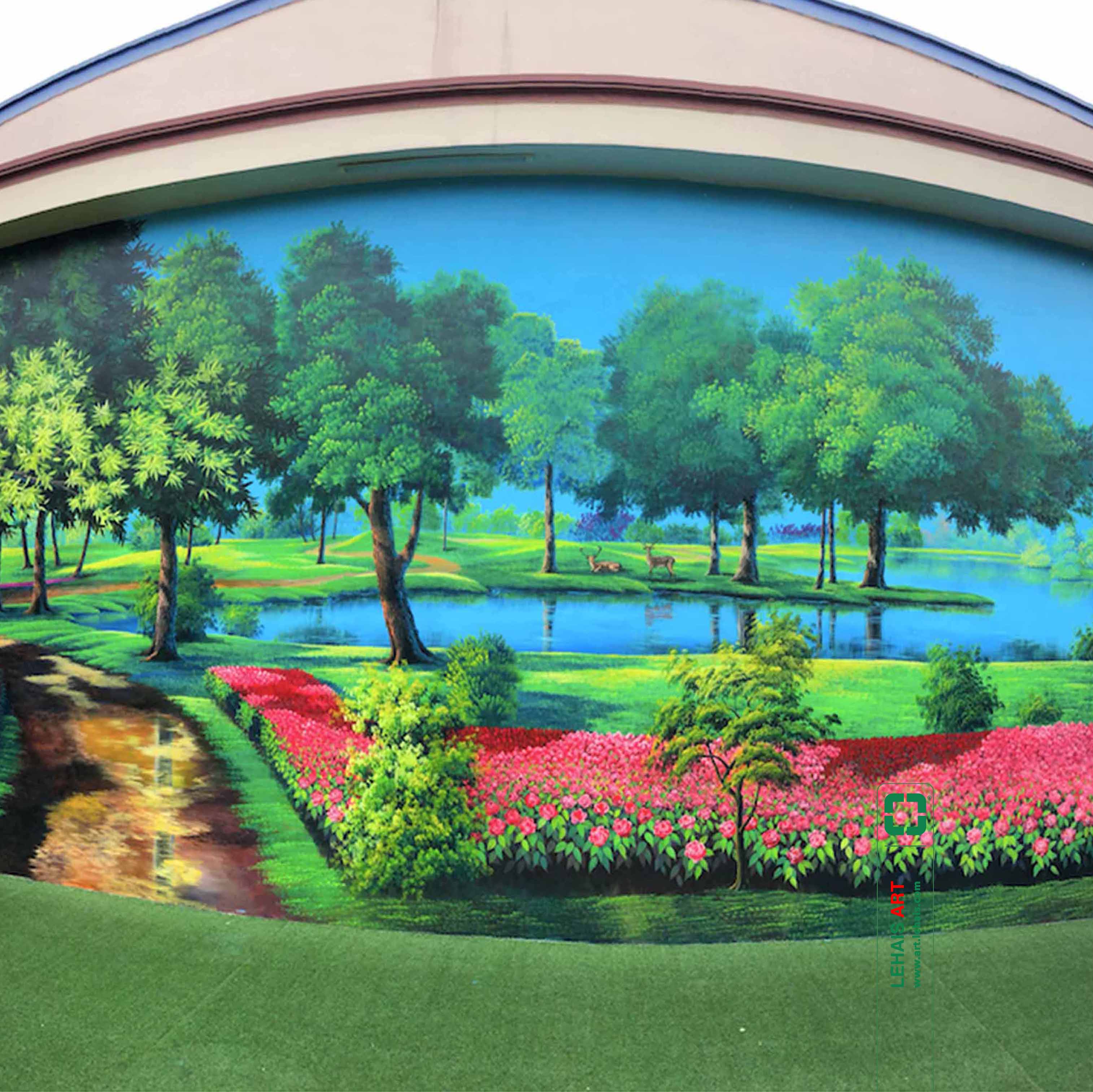 Painting 3D landscapes on the wall at Dung Tan eco-tourism area in Song Cong, Thai Nguyen - TT192LHAR
